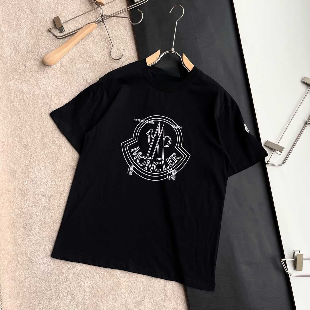 MONCLER Tシャツ H0011