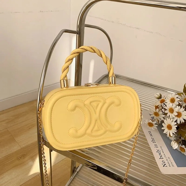 新作 CELINE♪ ショルダーバッグ ハンドバッグ ミニ