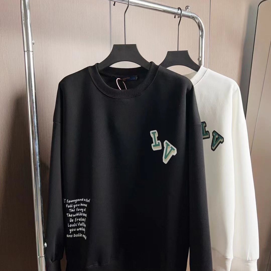 LOUIS VUITTON  パーカー 長袖  ファッション　丸襟  人気　カジュアル　アニメプリント　男女兼用