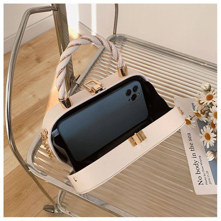 新作 CELINE♪ ショルダーバッグ ハンドバッグ ミニ