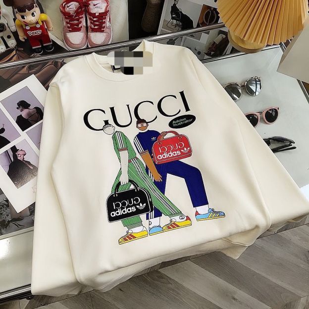 GUCCI パーカー アニメプリント 長袖 ファッション 丸襟 人気　カジュアル　グーチロゴ　100%綿　男女兼用