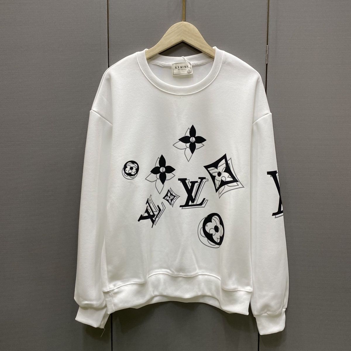 LOUIS VUITTON パーカー ロゴ 丸襟 カジュアル ストリート服　長袖　男女兼用