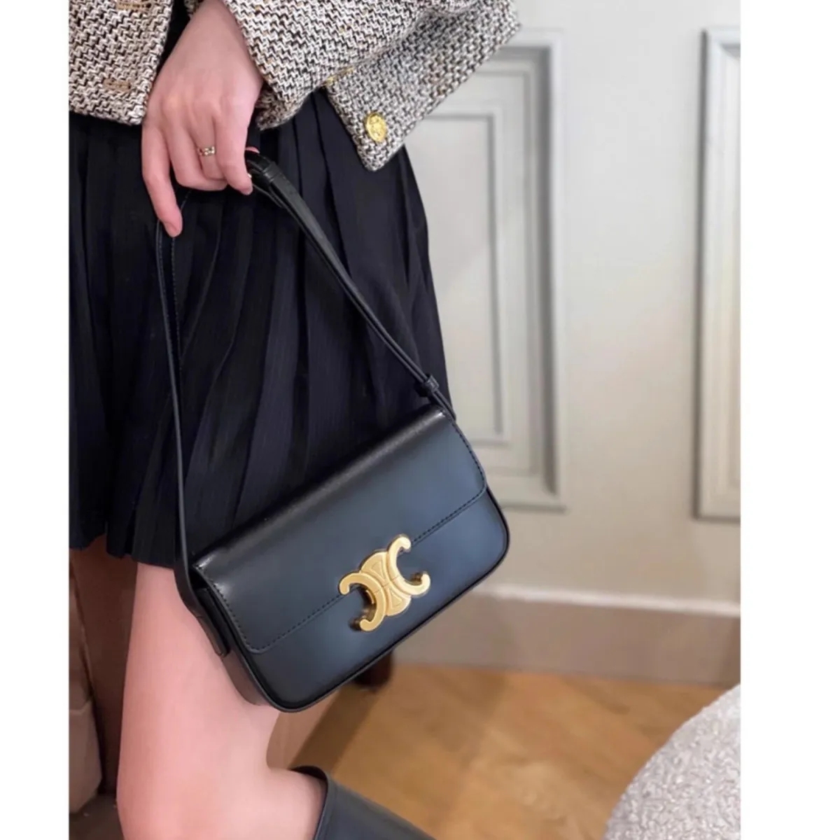 人気☆新作CELINE ショルダーバッグ