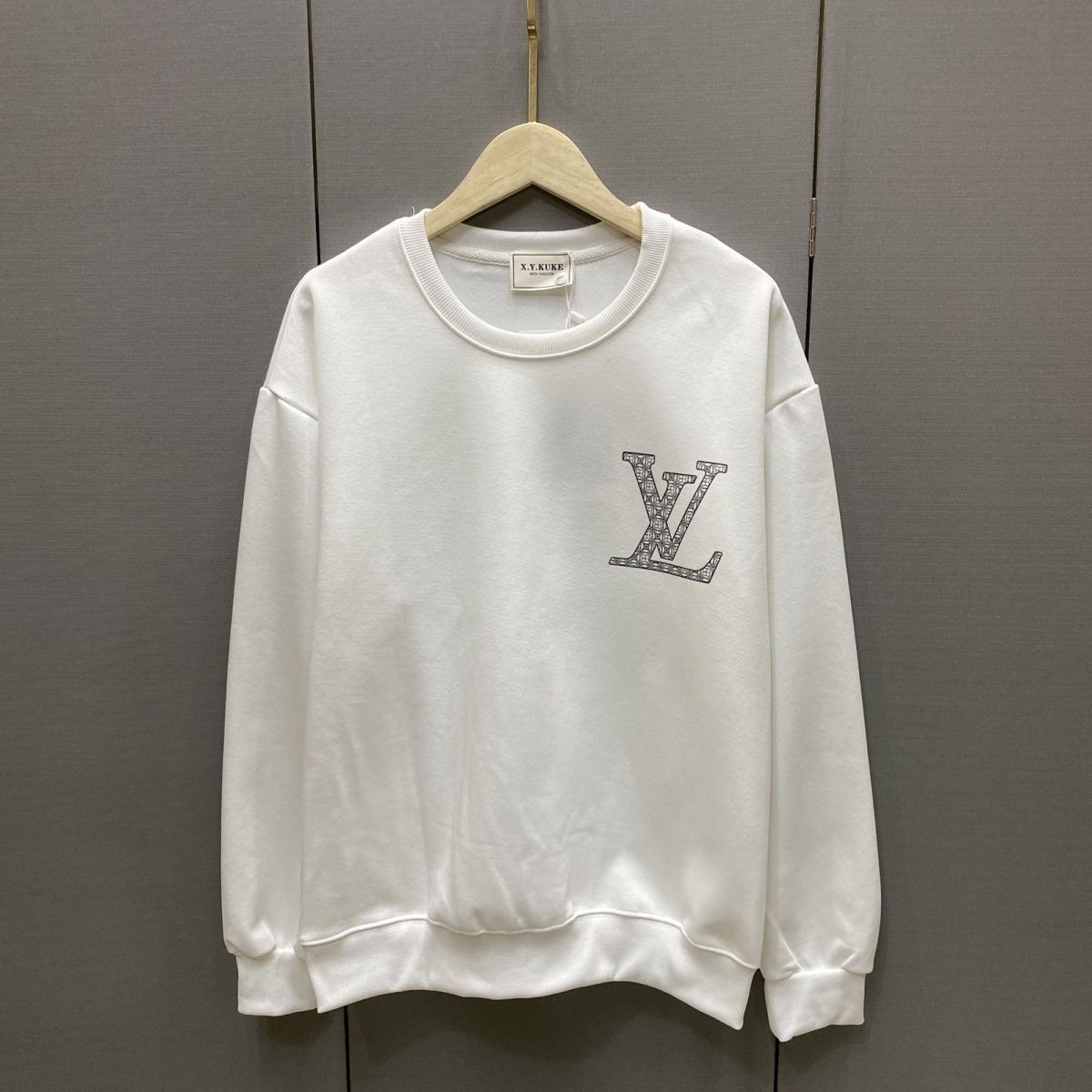 LOUIS VUITTON パーカー  ルイ・ヴィトンロゴ 丸襟 カジュアル ストリート服　ブランド長袖　男女兼用