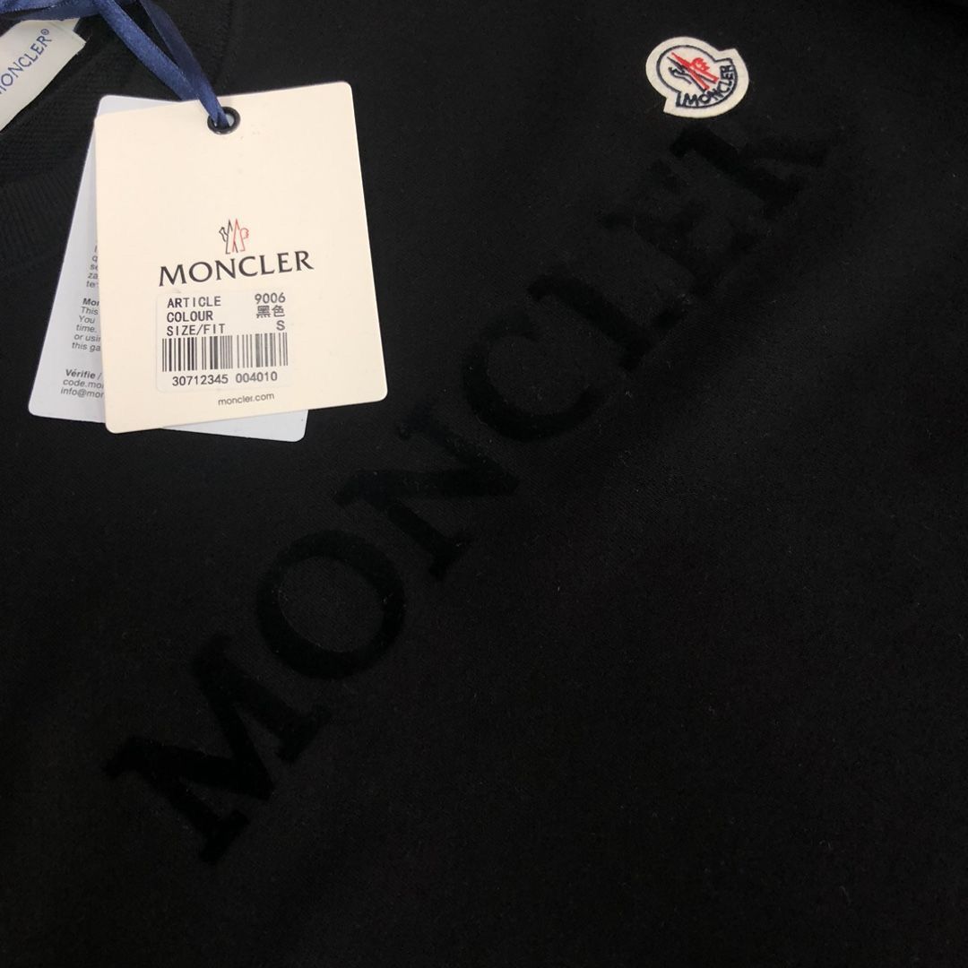 MONCLER モンクレール パーカー トレーナー 長袖 ブランド 丸襟 カジュアル 綿　メンズ