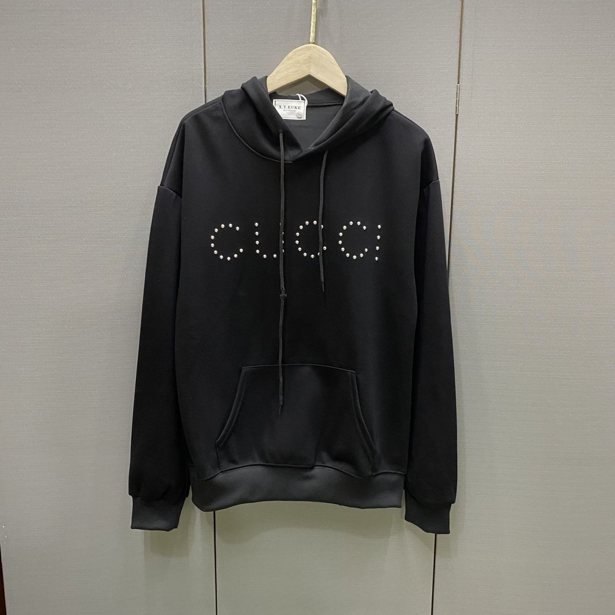 GUCCI パーカー フード付き　ブランド　ルームウェア グッチ ロゴ ブランド トップス 男女兼用