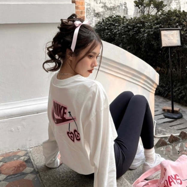 NIKE パーカー H0047