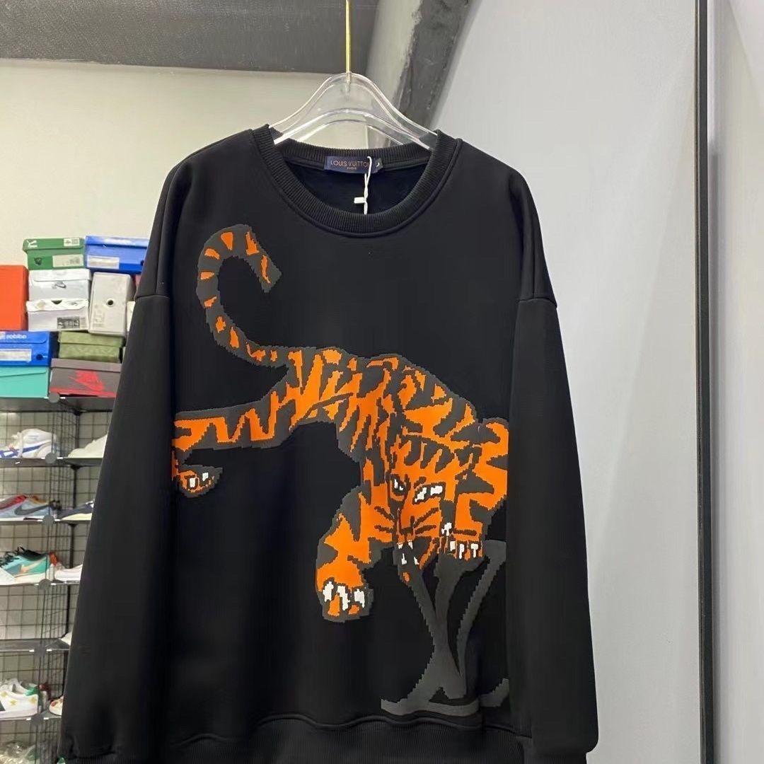 LOUIS VUITTON  パーカーブランド　ルイ・ヴィトン ロゴ トップス トラプリント  ゆったり　男女兼用