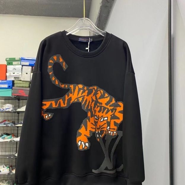 LOUIS VUITTON  パーカーブランド　ルイ・ヴィトン ロゴ トップス トラプリント  ゆったり　男女兼用