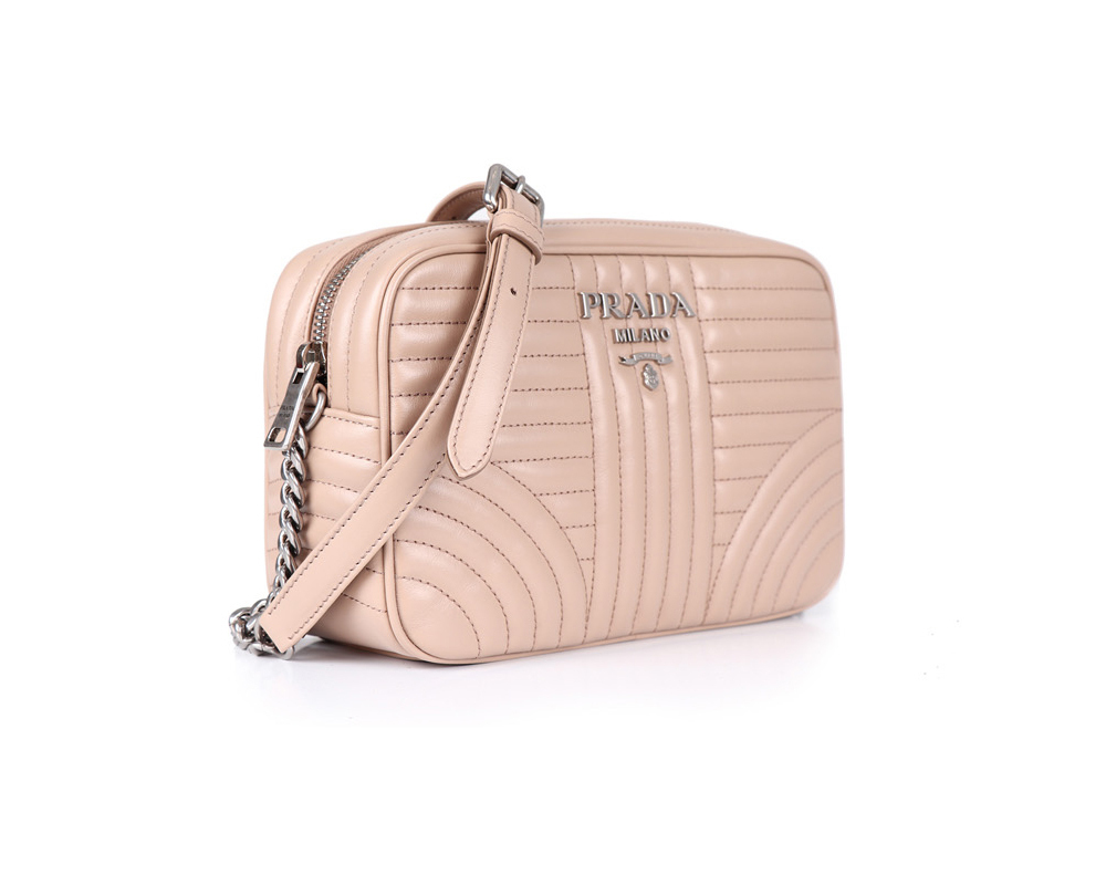 PRADA プラダ ダイアグラム レザーバッグ
