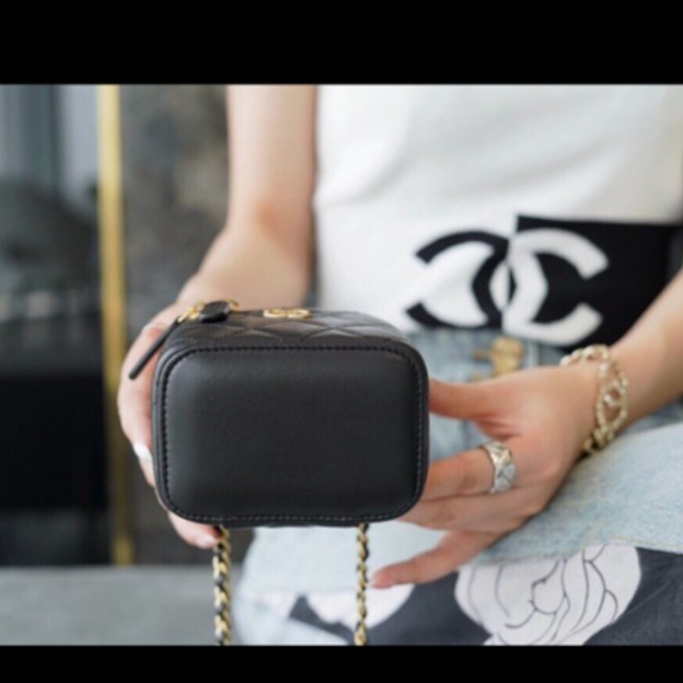 【大人気☆】CHANEL ミニバッグ ヴァニティ