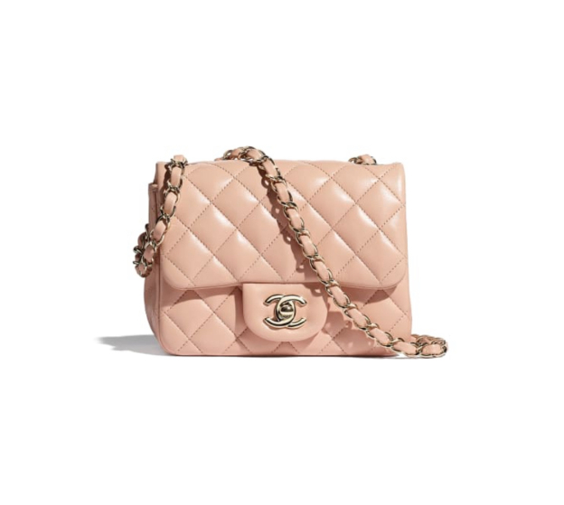 芸能人愛用【CHANEL】ミニ フラップ バッグ ラムスキン