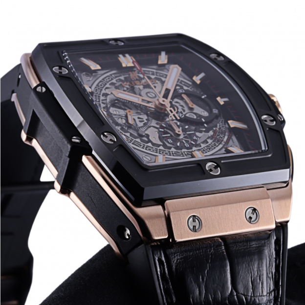 ウブロ HUBLOT スピリット・オブ・ビッグバン 601.OM.0183.LR
