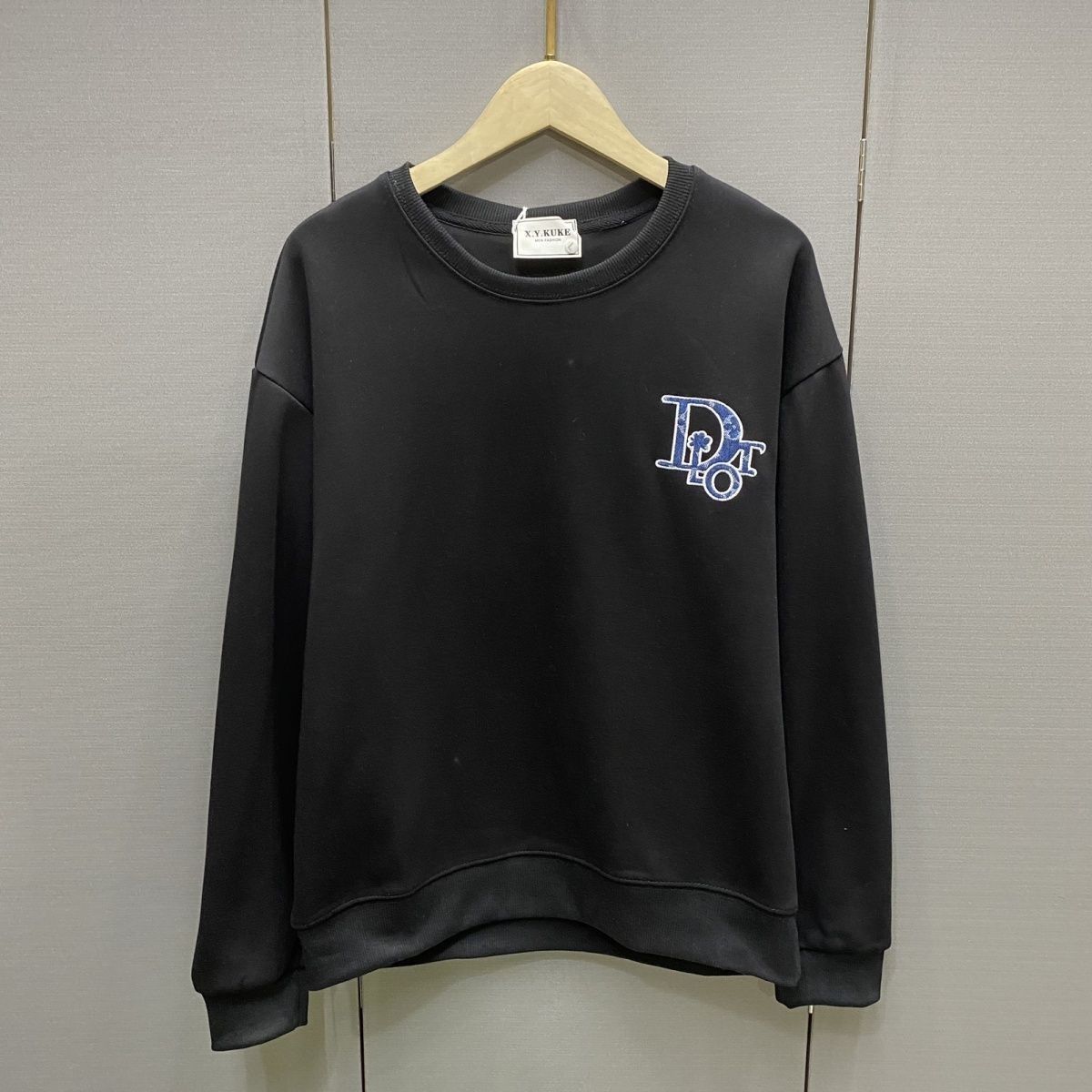 DIOR パーカー ルームウェア  ディオールロゴ ブランド トップス 綿　通勤通学 おしゃれ カジュアル ストリート 男女兼用