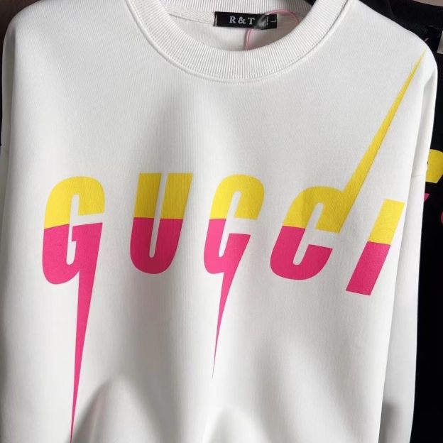 GUCCI  パーカー 長袖  ファッション　丸襟  人気　カジュアル　グーチロゴプリント　男女兼用