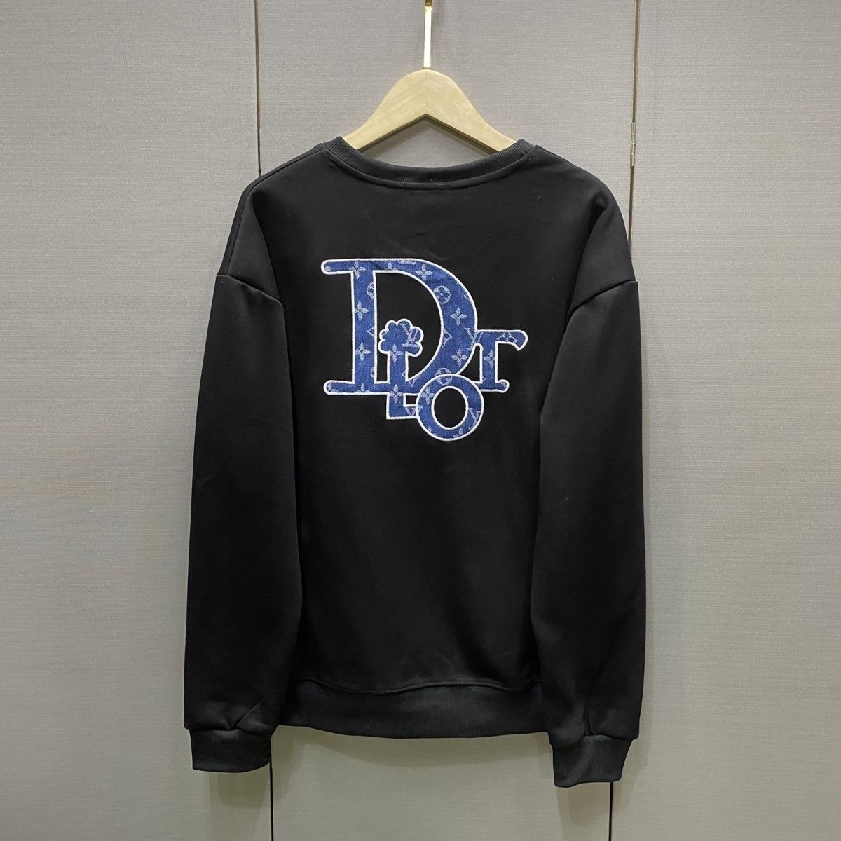 DIOR パーカー ルームウェア  ディオールロゴ ブランド トップス 綿　通勤通学 おしゃれ カジュアル ストリート 男女兼用