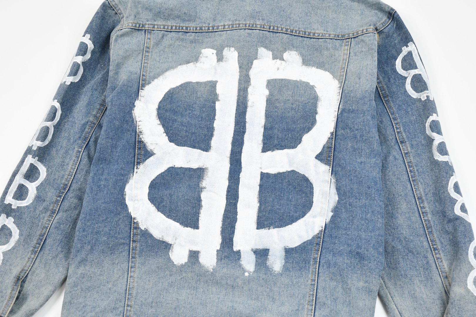 BALENCIAGA 新作ダブルBグラフィティプリントデニムジャケット M-XL