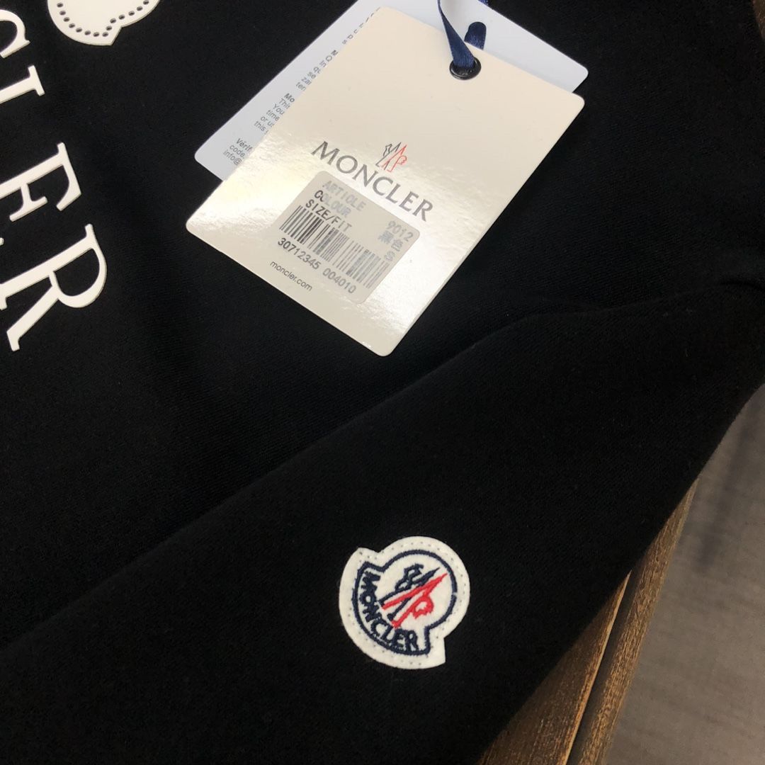 MONCLER モンクレールパーカートレーナー  長袖 ファッション 丸襟 カジュアル 綿　男女兼用