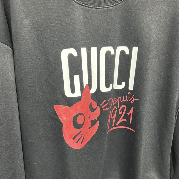 GUCCI2023秋  猫のロゴプリント プリント ゆったり　暖かい おしゃれ　バーカー 100%綿 男女兼用　春秋冬