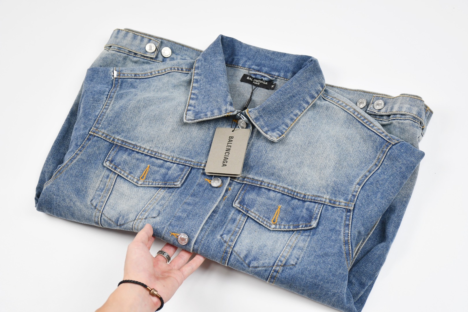 BALENCIAGA 新作ダブルBグラフィティプリントデニムジャケット M-XL