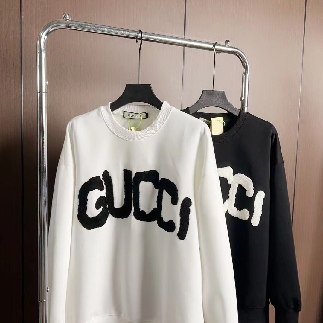 GUCCI  パーカー 長袖  ファッション   丸襟  人気　カジュアル　グーチロゴ　男女兼用