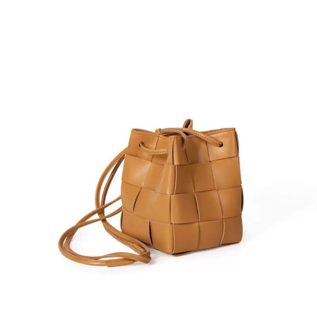 BOTTEGA VENETA スモール カセット バケットバッグ