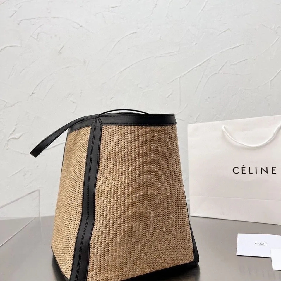 【高品質】大人気【CELINE】クロスボディバッグ トラベル クラッチ ハンドバッグ-高島屋オンラインストア - 公式