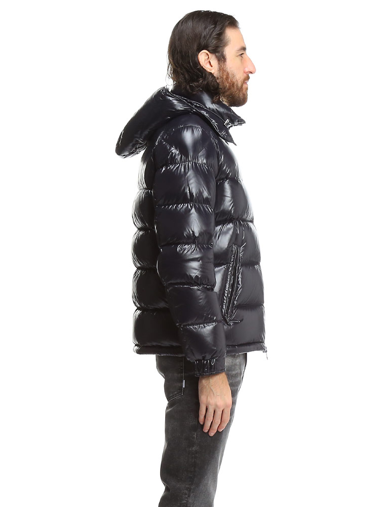 モンクレール ダウン メンズ MONCLER マヤ ブランド ダウンジャケット アウター ジャケット ブルゾン フード着脱 フルジップ Maya 定番 シンプル ショートダウン レギュラーフィット 紺 黒 MCMAYA2