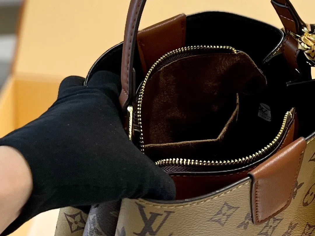 LOUIS VUITTON オンザゴー PM