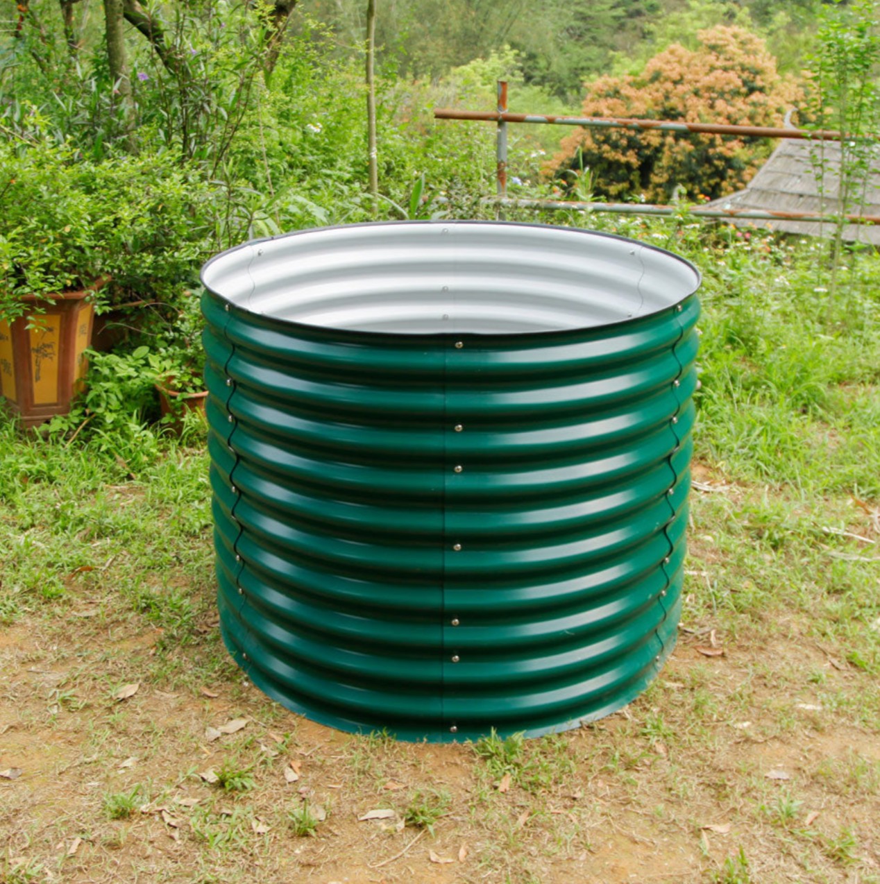 32'' Tall 42'' Round Modular AlumnZinc Mag VEGRU Raised Garden Beds