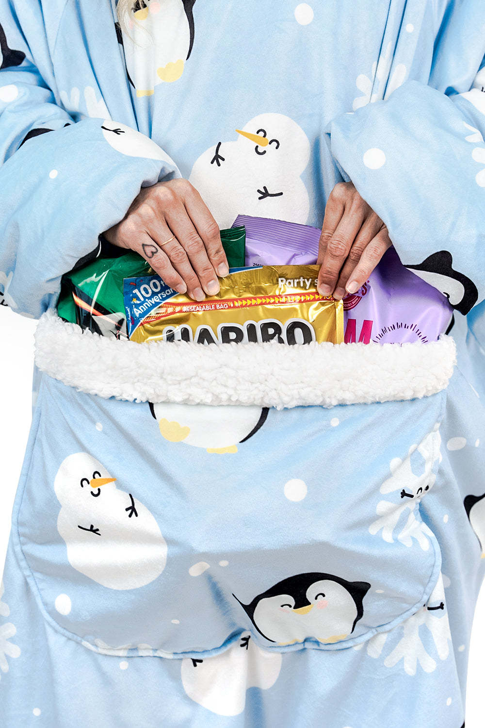 Hoodie Pocket  Penguin & Snowman Blanket Hoodie