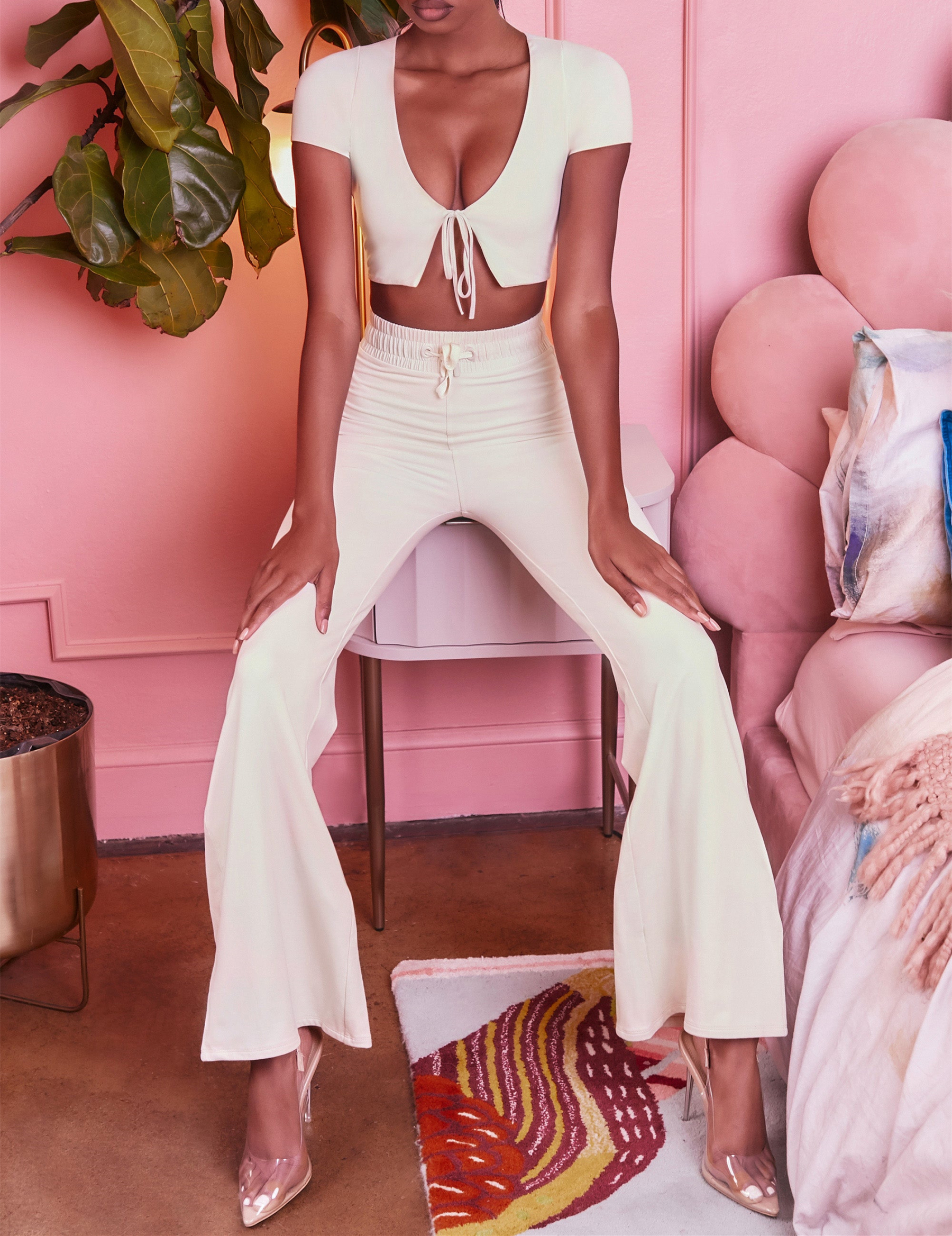 Laid Back Wide Set in Cream