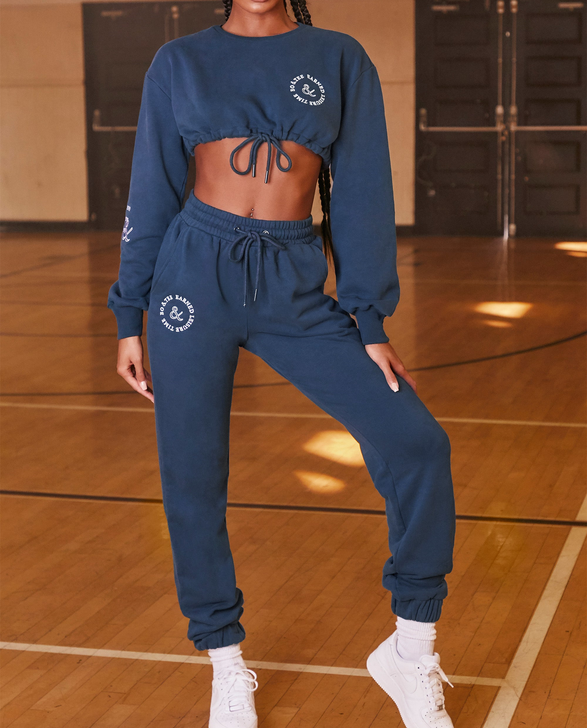 Keep Moving Cropped Drawstring SET in Navy