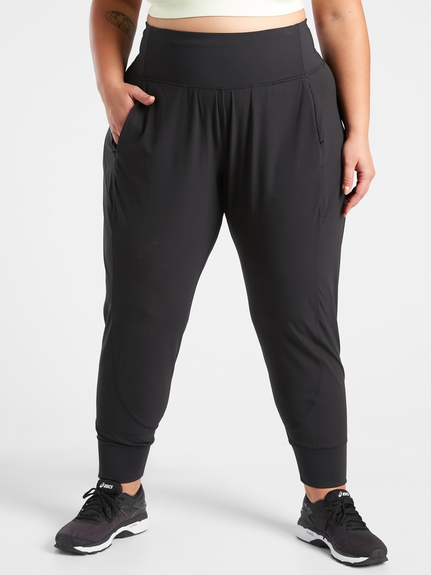 Distance Jogger in Dobby