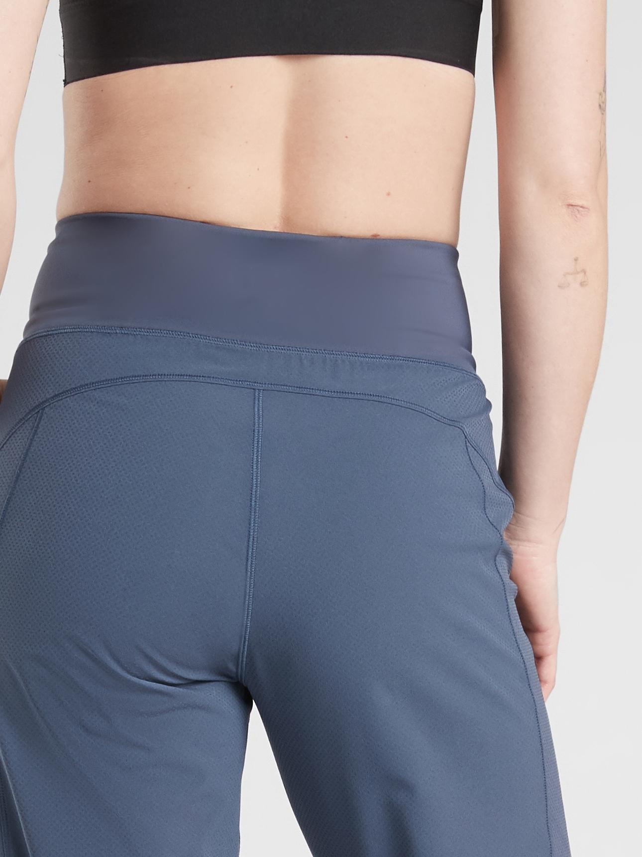 Distance Jogger in Dobby