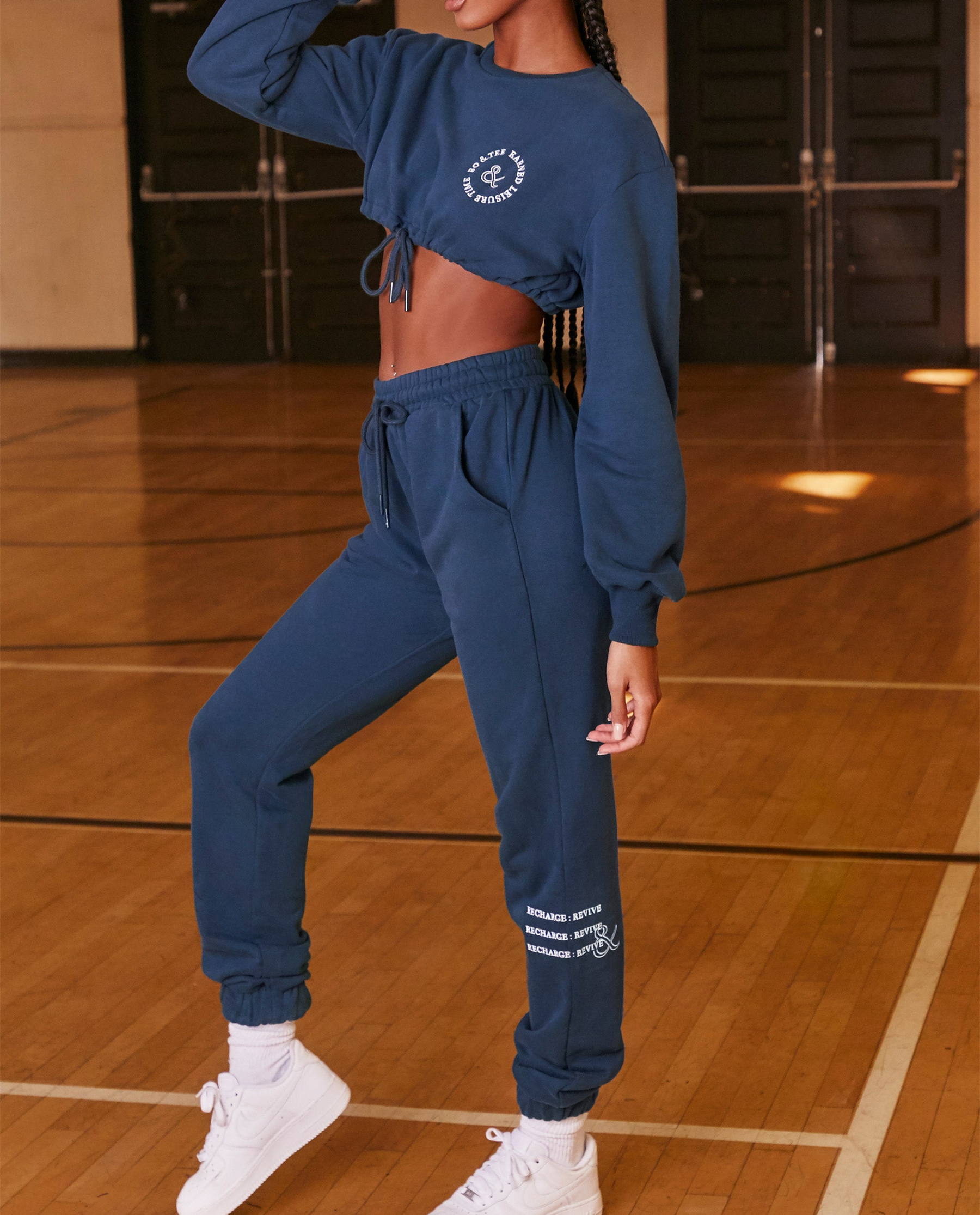Keep Moving Cropped Drawstring SET in Navy