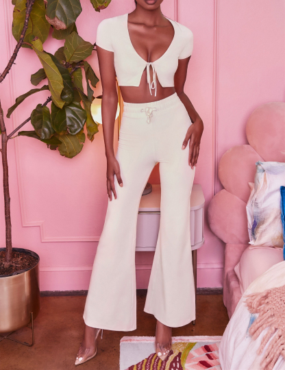 Laid Back Wide Set in Cream