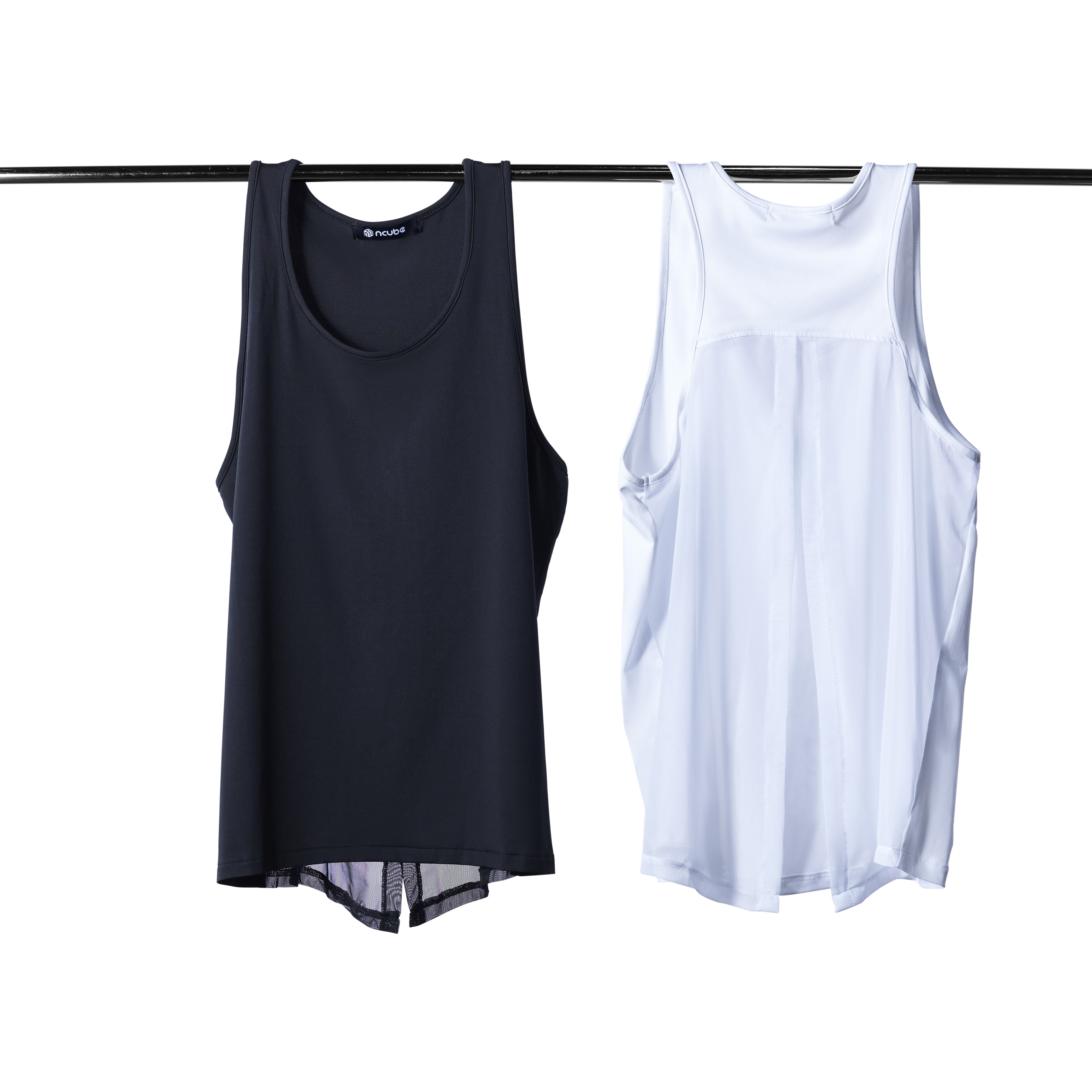 Bakkushan バックシャン Mesh Split Back Tank Top