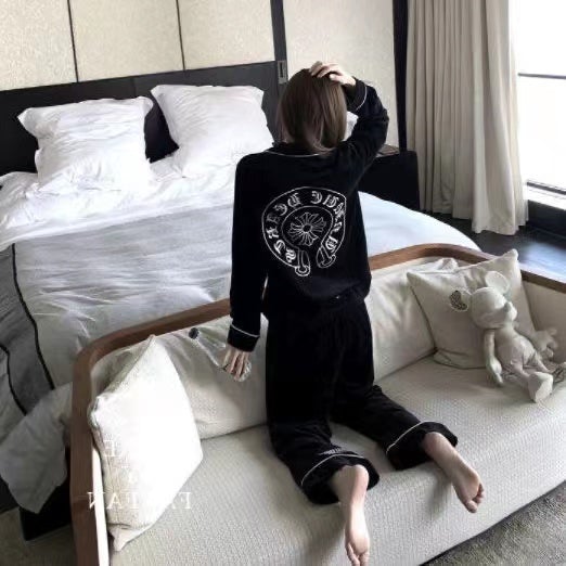 CHROME HEARTS🥼の暖かいバスローブのパジャマ💝【50％割引+送料無料】