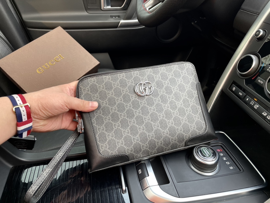 Gucci （グッチ） クラッチバッグ 26*17*5cm – 高島屋オンラインストア