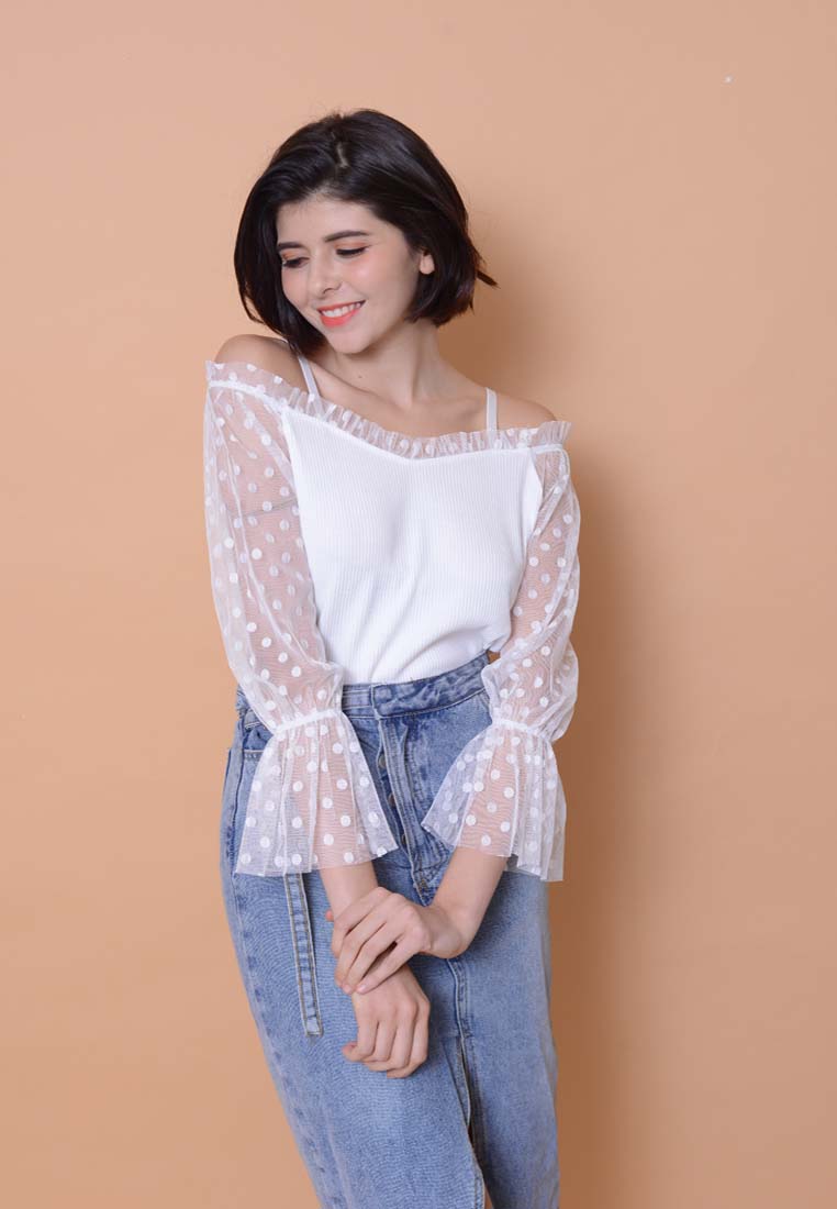 Casual – Mesh Off Shoulder Top in White