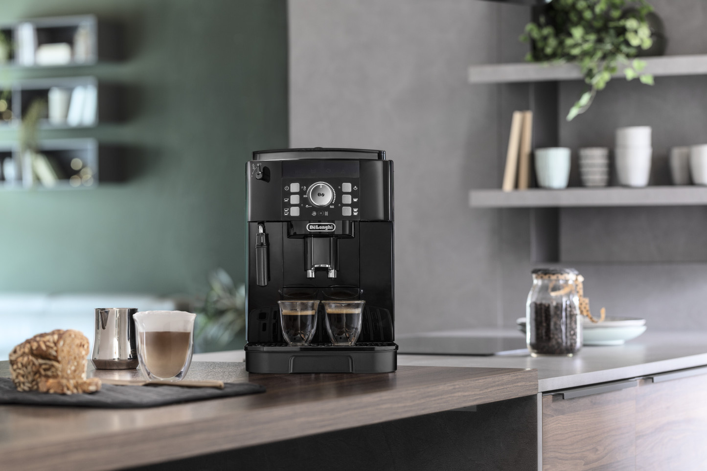 [FREE SET UP + DEMO] Delonghi Magnifica - Fully Automatic Coffee Machines