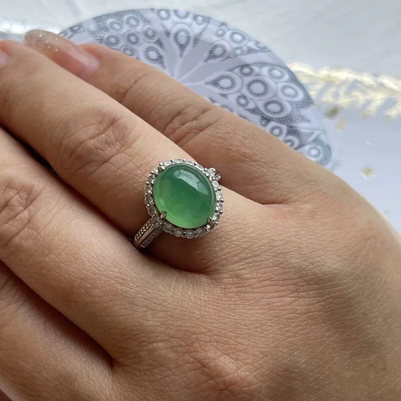 Icy Green Cabochon Ring (PJA00018)