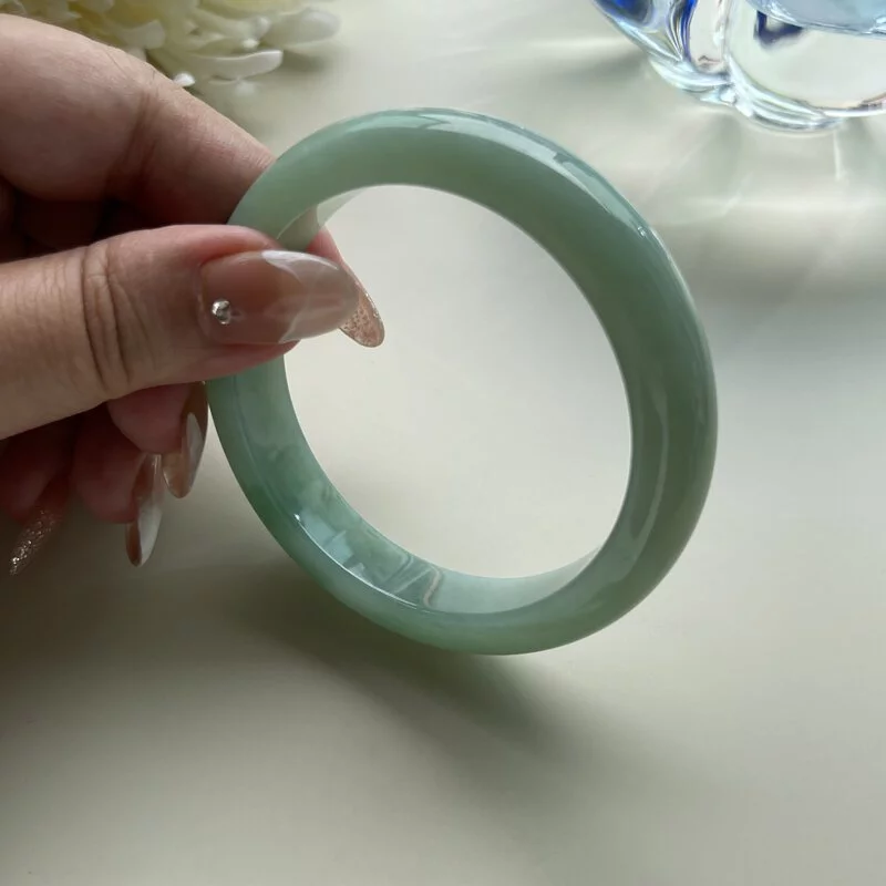 Light Green Jadeite Bangle (PJA00111)