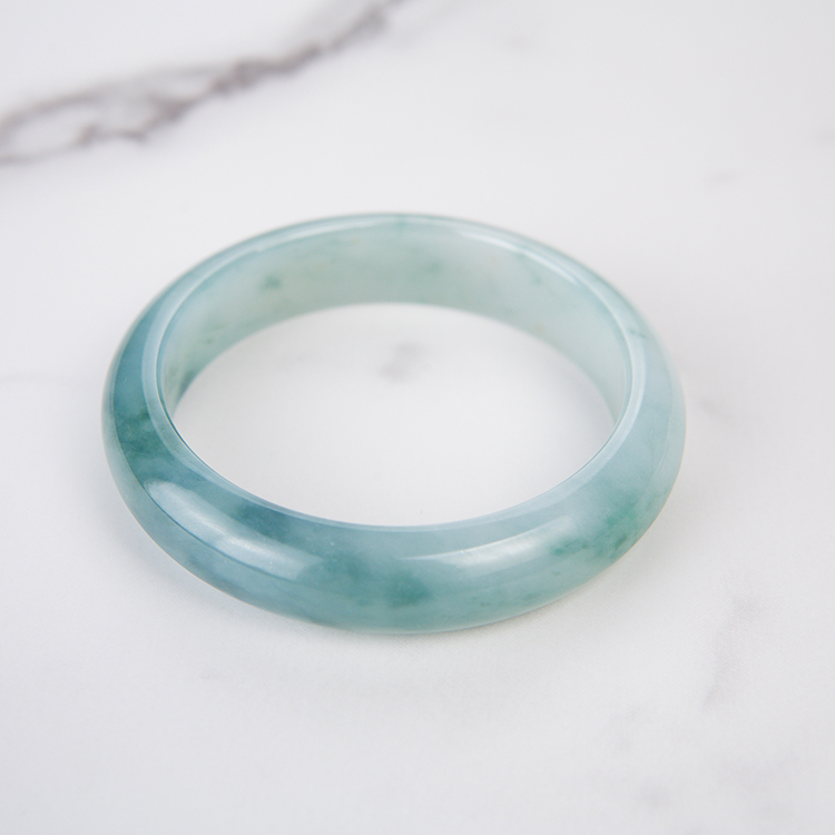Green Jadeite Bangle With Floating Flowers (PJA00040)