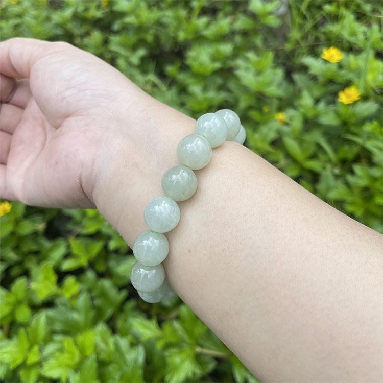 Faint Green Jadeite Bracelet (PJA00013)