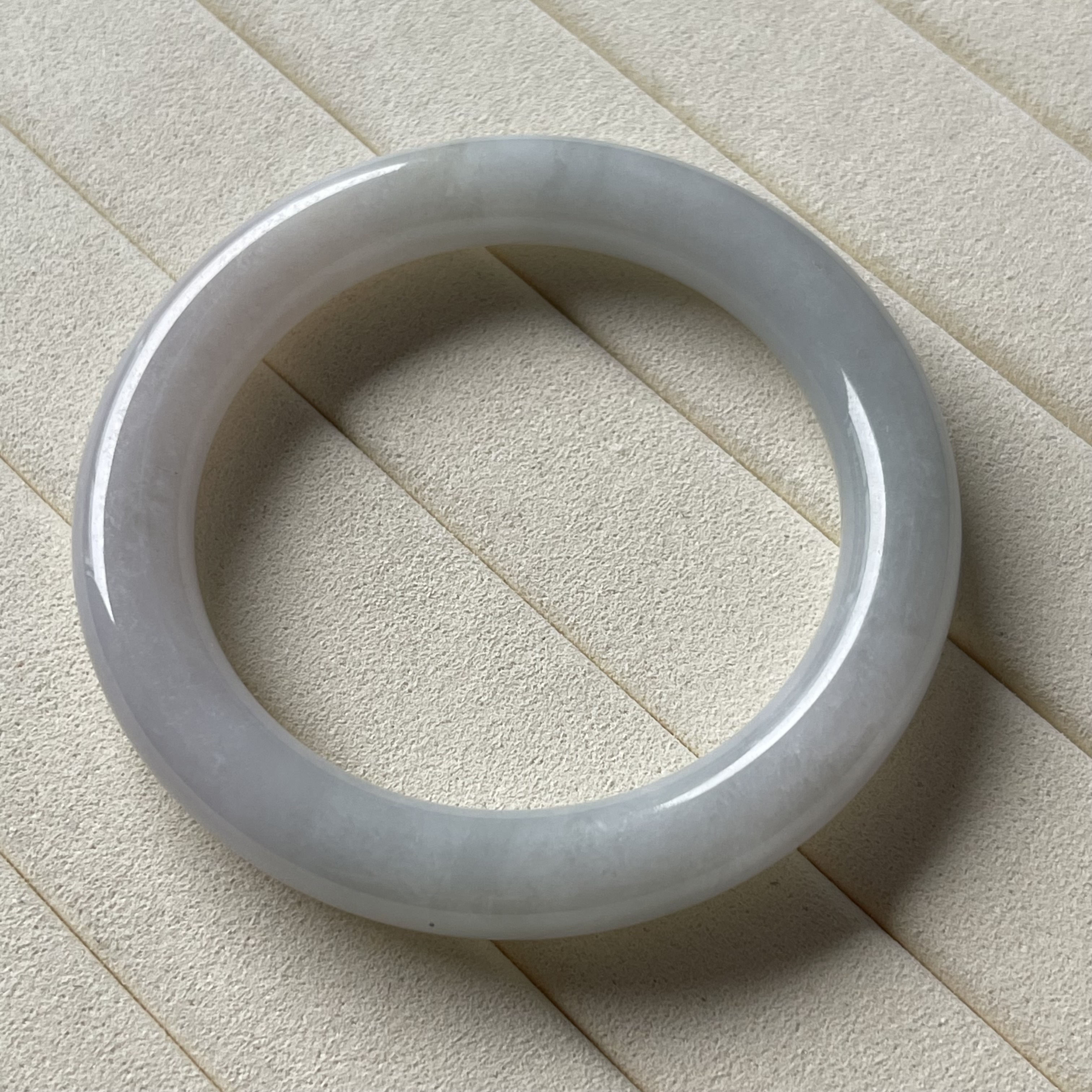 Faint Green with Faint Lavender Jadeite Bangle (PJA00075)