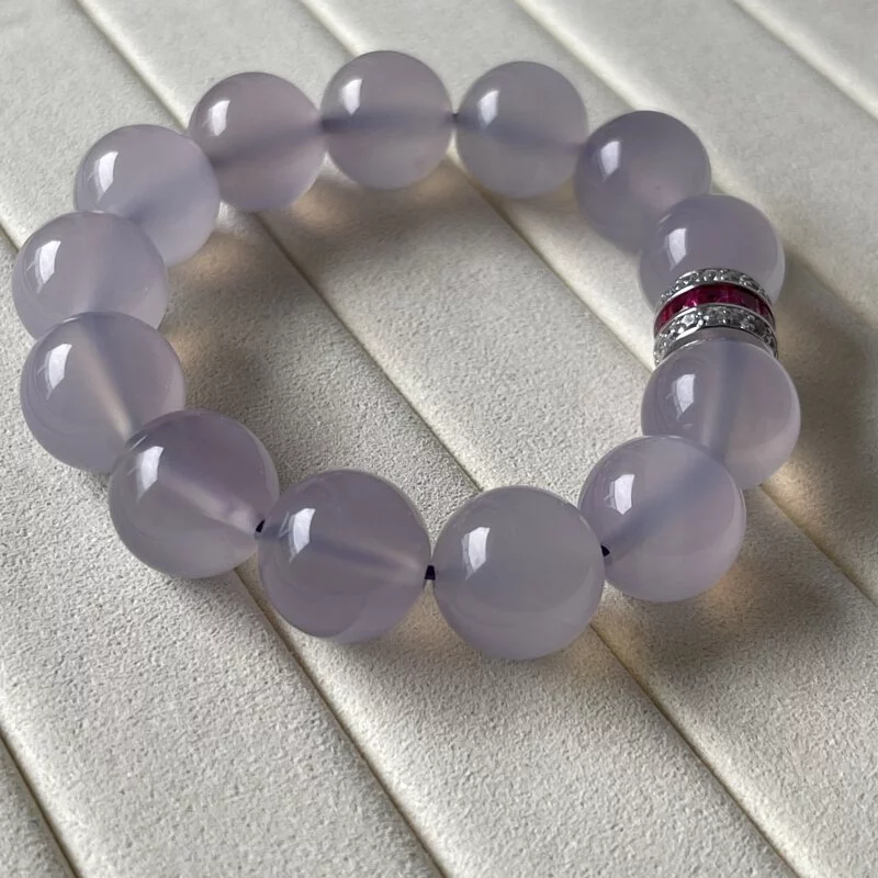Natural Untreated Pale Lavender Chalcedony Bracelet (PCH00012)