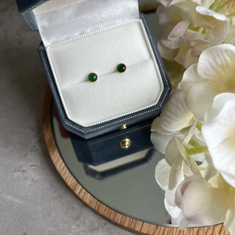 Vivid Green Minimalist Earrings (PJA00118)