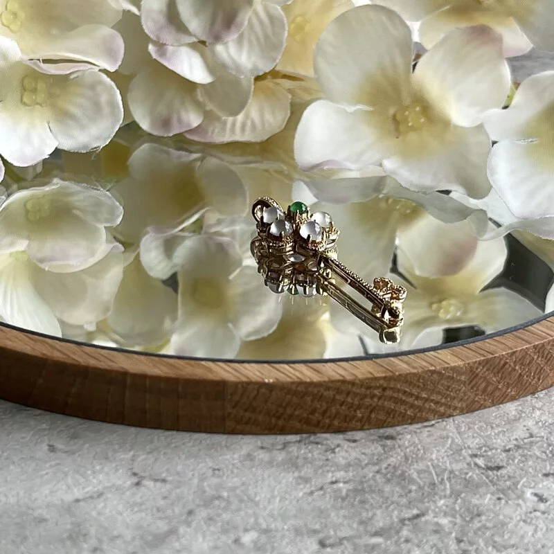 Clear White Jadeite Key Pendant (PJA00053)